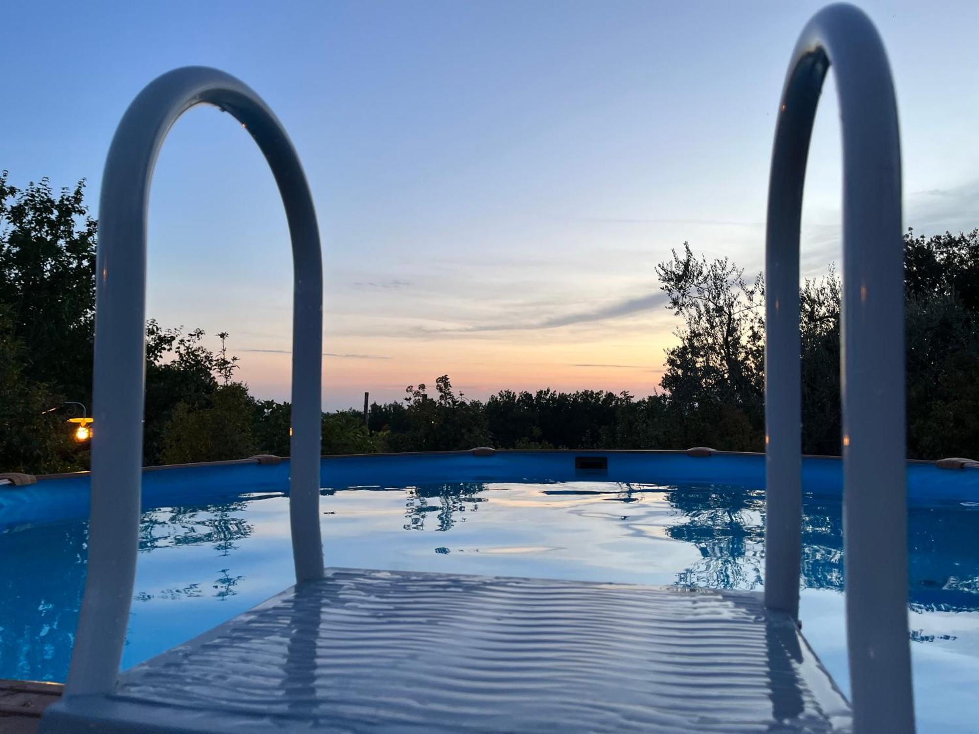Agriturismo Podere Dell' Olmo Amelia Eksteriør bilde